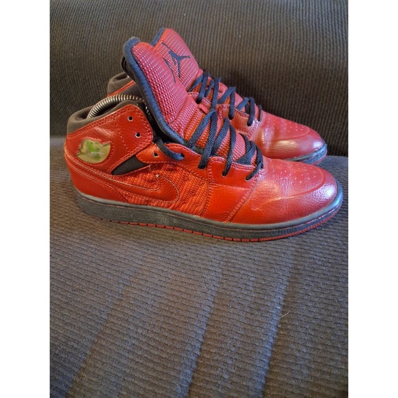 NIKE Shoes Women's 8 Youth 6.5 Air Jordan 1 Retro 97 TXT Gym Red‎ 555074-601 - Picture 3 of 8